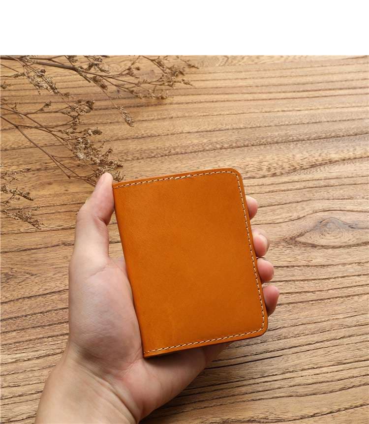 フラグメント ケース 上質な革製コンパクト二つ折り財布