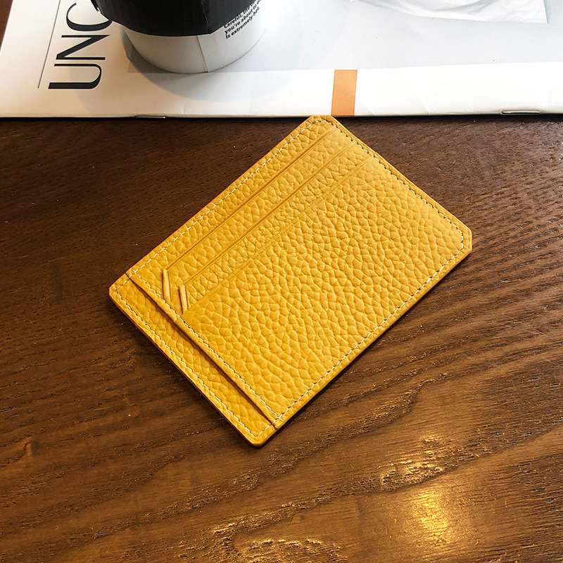 フラグメント ケース 本革製ミニマル薄型カード入れ