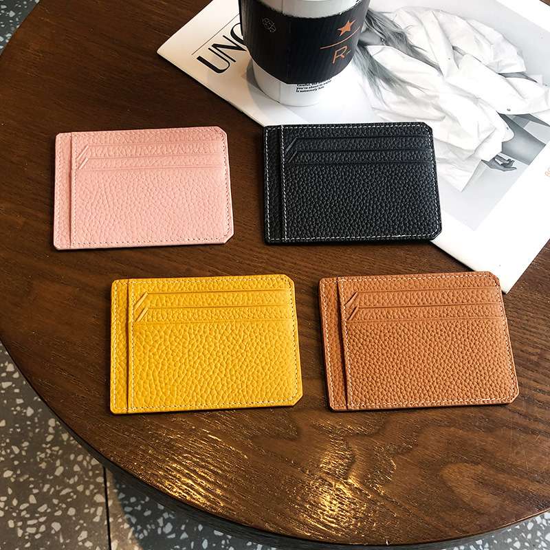フラグメント ケース 本革製ミニマル薄型カード入れ